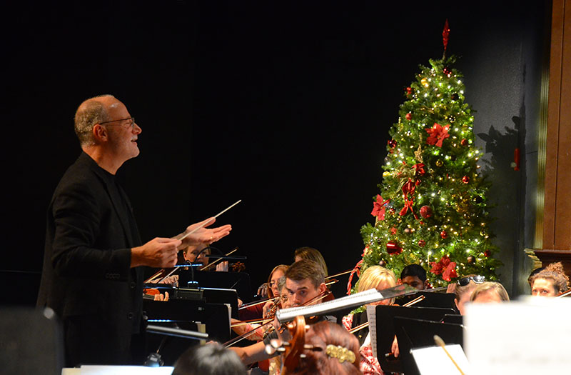 Dowdy conducting